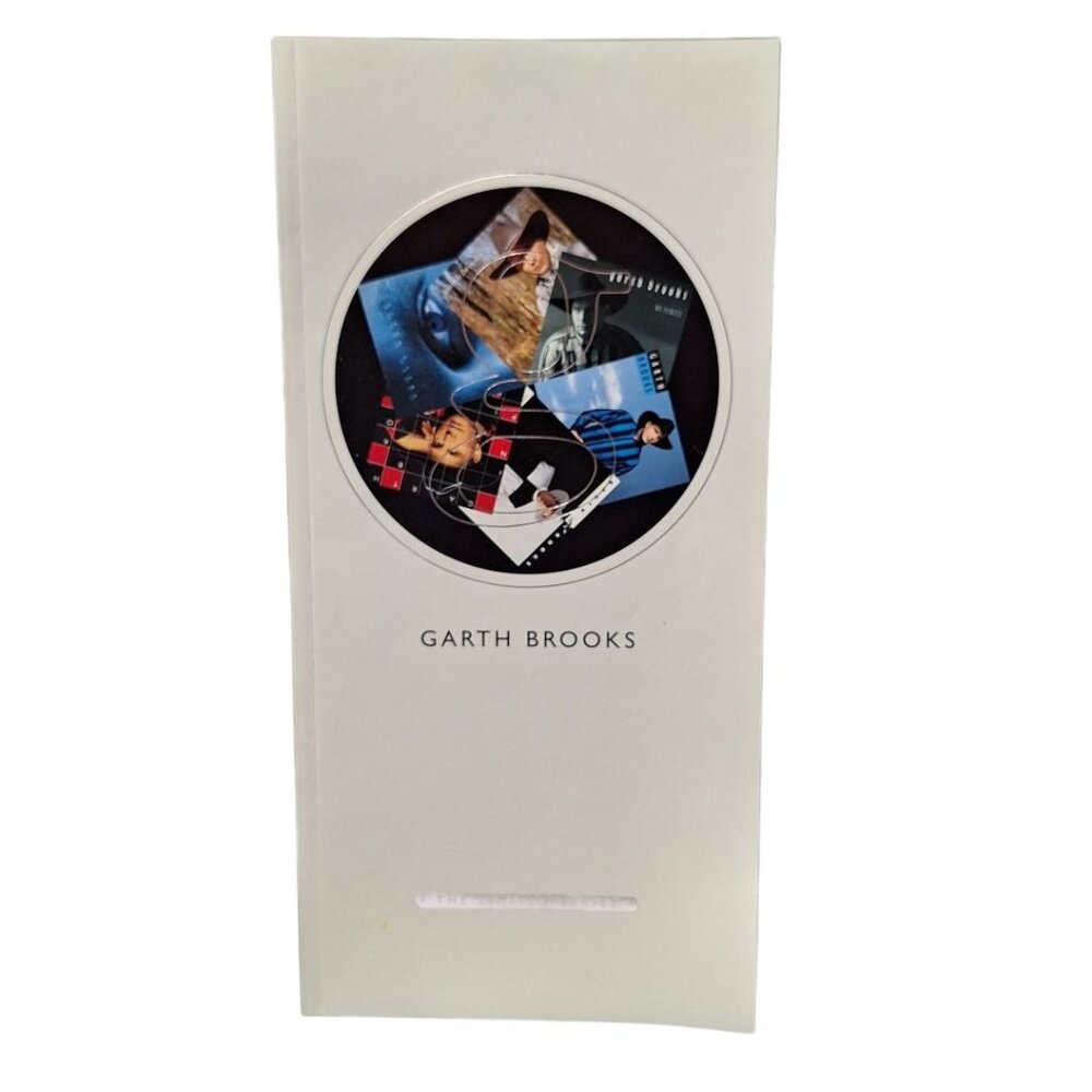 Garth Brooks CDs Limited Series Edition Lyrics Photos‎ Vintage Booklet Only